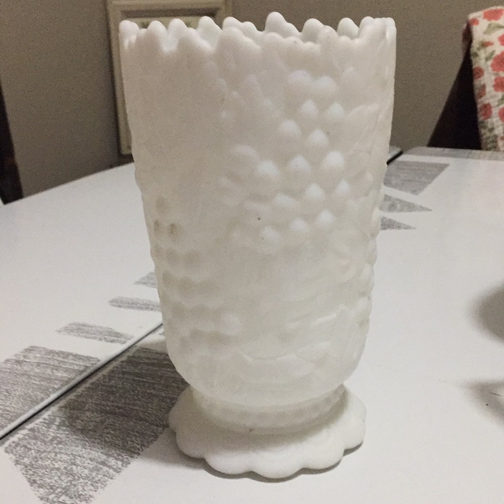 Vintage Milk glass vase